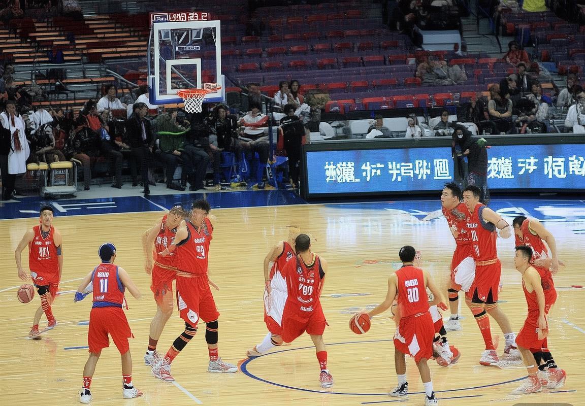 2015 CBA总决赛：北京首钢vs广东宏远巅峰对决回顾(图2)