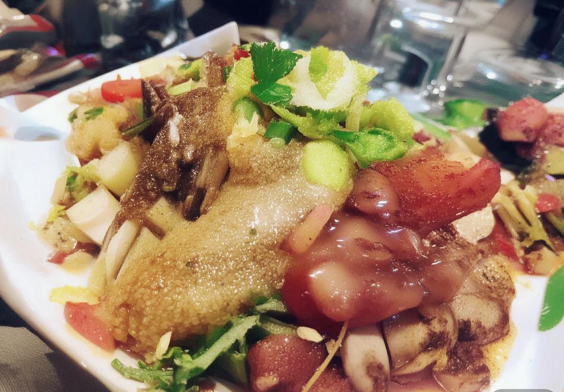 2013湖篮巅峰对决：战术智慧与精彩瞬间回顾(图4)