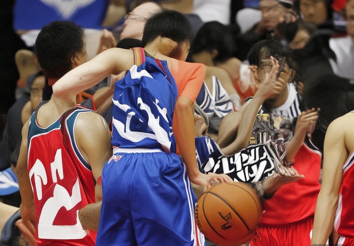 凤凰城水银VS洛杉矶火花：WNBA巅峰对决前瞻(图3)